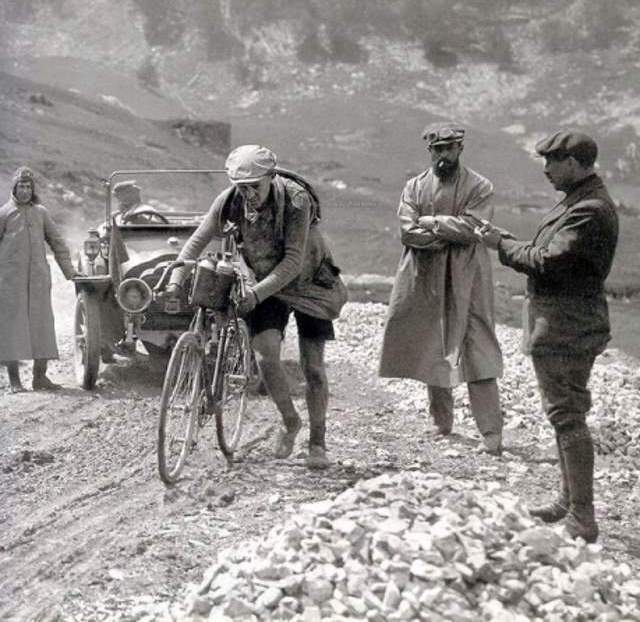 Octave-Lapize-Tourmalet-1910-Tour-de-France