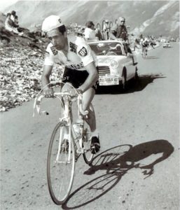 Tom-Simpson-30-November-1937-13-July-1967-celebrities-who-died-young-31205078-800-934