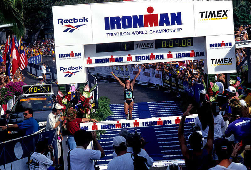 luc_van_lierde_kona_finish_96